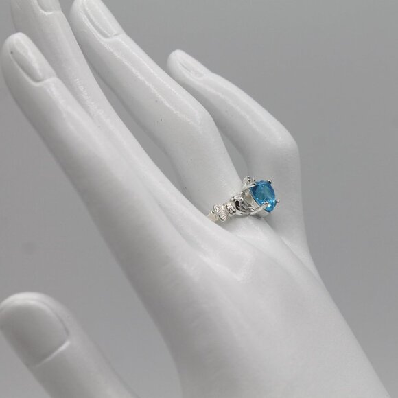 Jewelry Claddagh ring Irish symbol of love loyalty friendship silver blue new - Picture 4 of 8